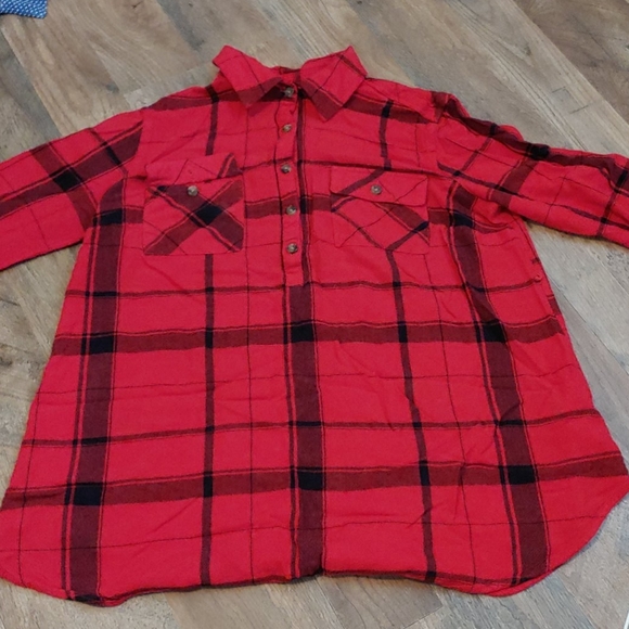 Red and white button up flannel - Picture 2 of 5